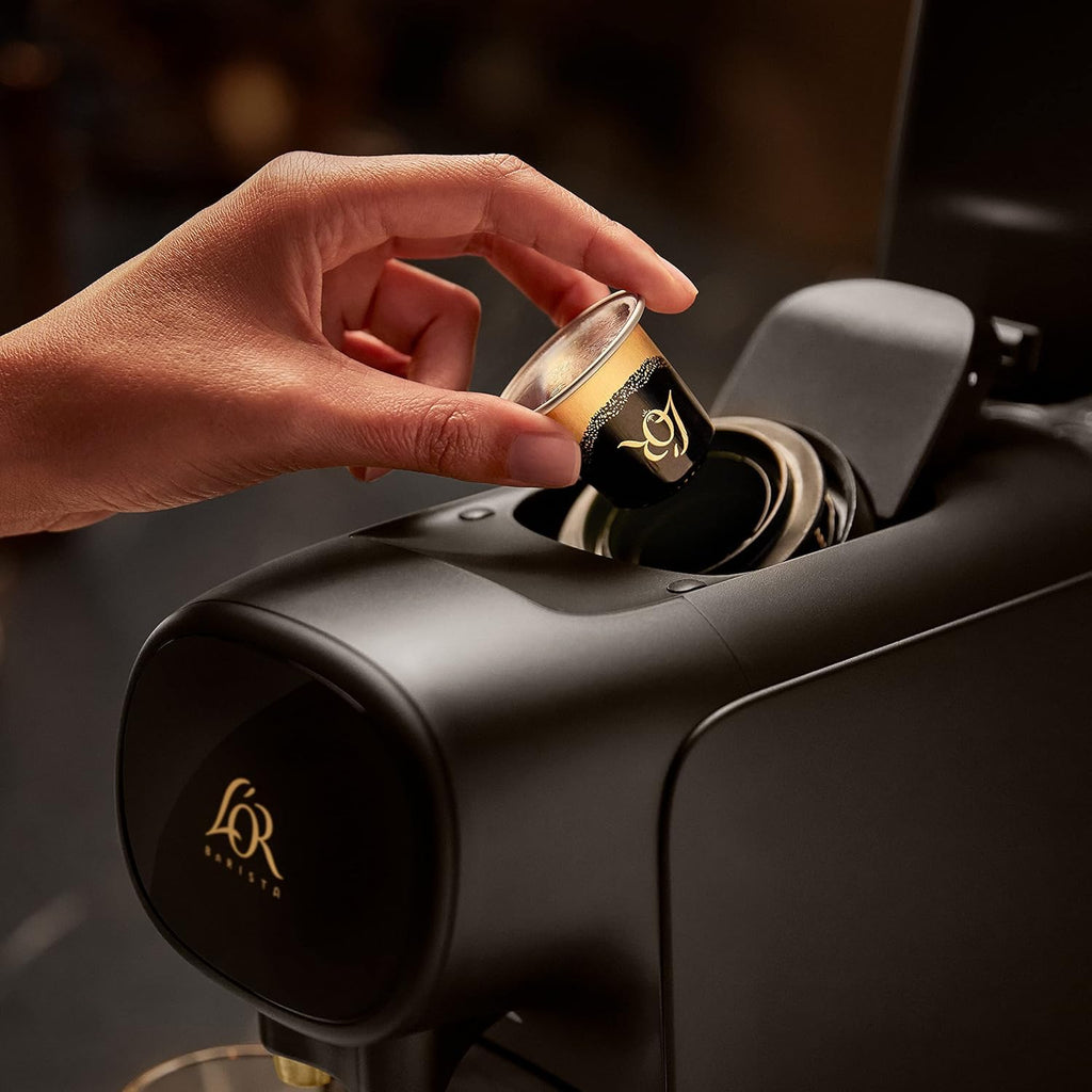 Machine à café à capsules L'OR Barista Sublime – Piano Noir (LM9012/60) – vue 4 | Growory